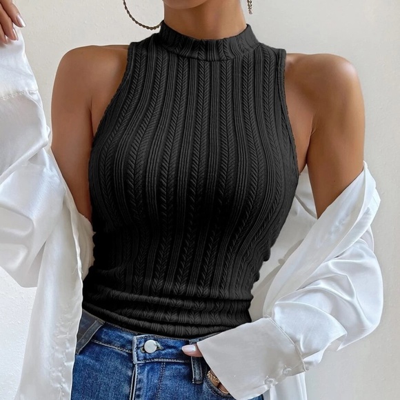Fitted Ribbed Knit Mock Neck Tank Top - Picture 7 of 10